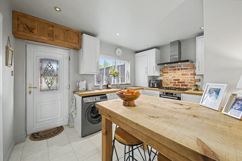 Birkin Avenue New Tupton